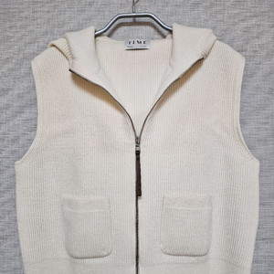 한섬 TIME 니트 후드 베스트 아이보리 F(90)
