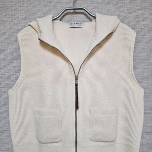 한섬 TIME 니트 후드 베스트 아이보리 F(90)
