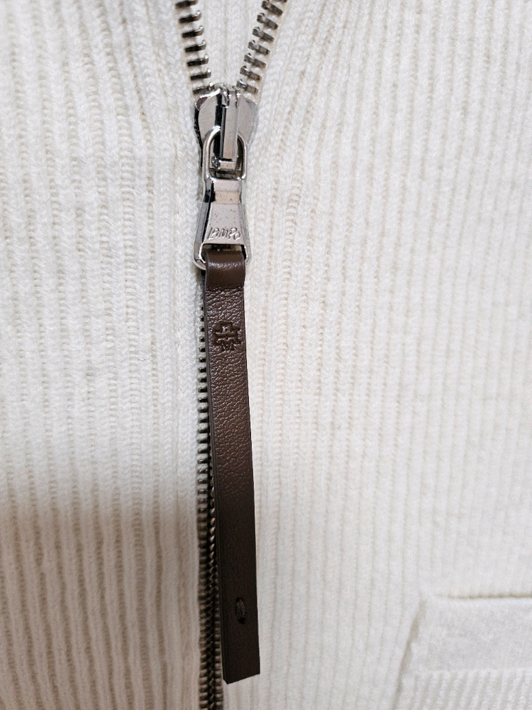 한섬 TIME 니트 후드 베스트 아이보리 F(90)--1