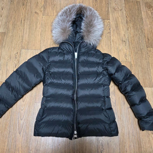 몽클레어 여성 패딩 점퍼