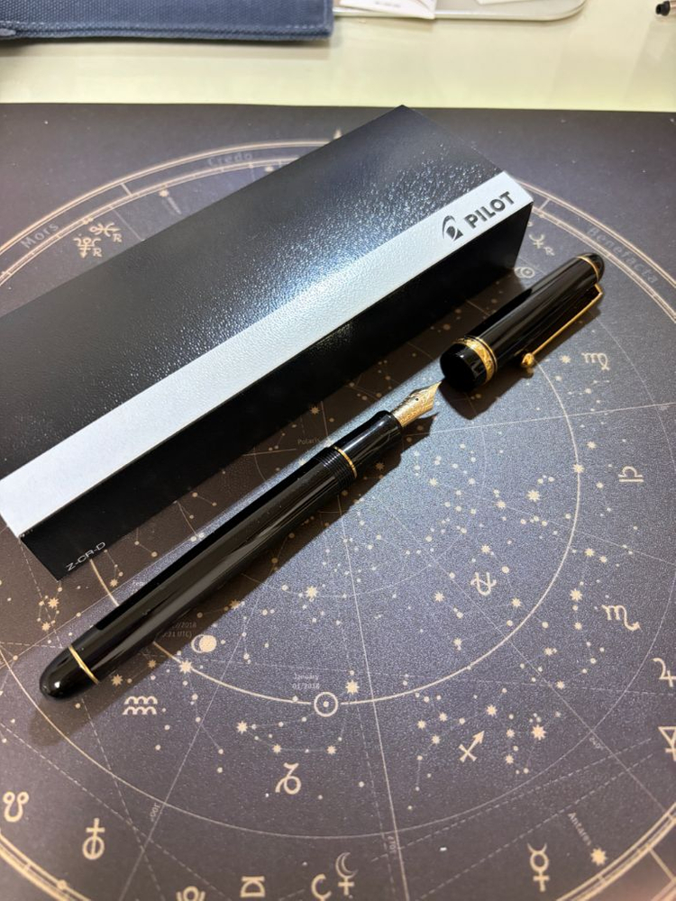 파이롯트 커스텀 74 만년필 판매합니다--1