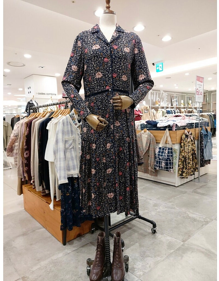 미착용 새옷 S 로브형 레이온원피스 써스데이아일랜드 t188mop241w--8