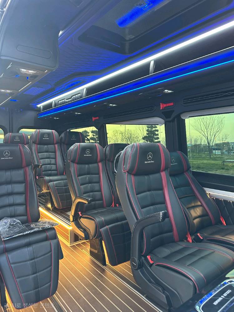 W907 벤츠 스프린터 519 엑스트라 롱바디 15/16인승 에스모터스 출고차량 판매합니다.--6