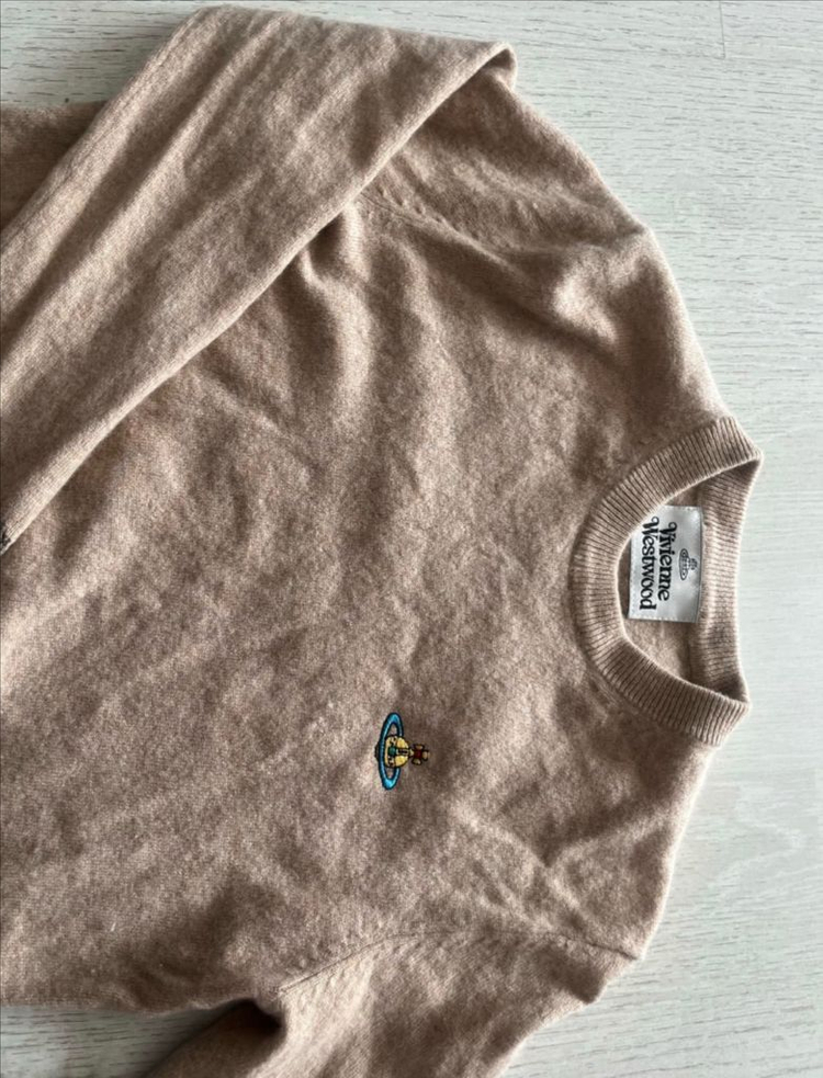 비비안웨스트우드 니트 스웨터--1