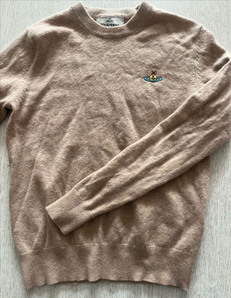 비비안웨스트우드 니트 스웨터--2