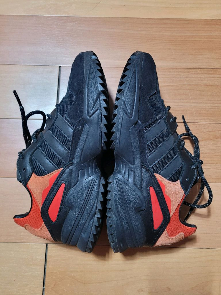 아디다스 YUNG-96 트레일 트레킹화(260mm) 이미지