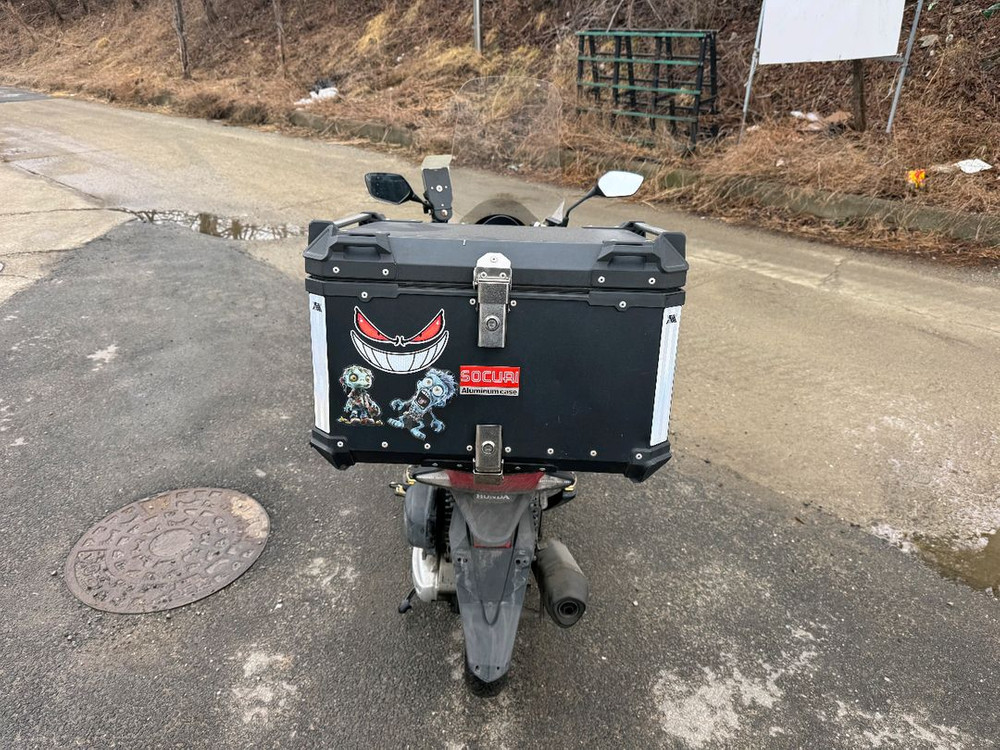 혼다 pcx125 16년 생활튜닝 짧은키로수 판매합니다--2