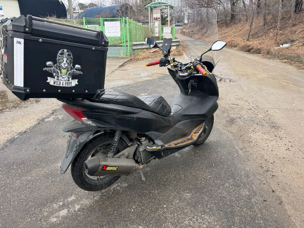 혼다 pcx125 16년 생활튜닝 짧은키로수 판매합니다--4
