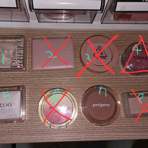 급처) 미사용 & 사용감 거의없는 블러셔