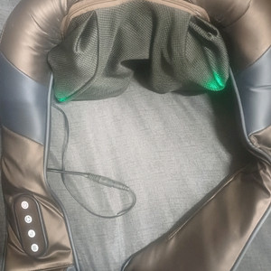 코지마 목 어깨 안마기 마사지기