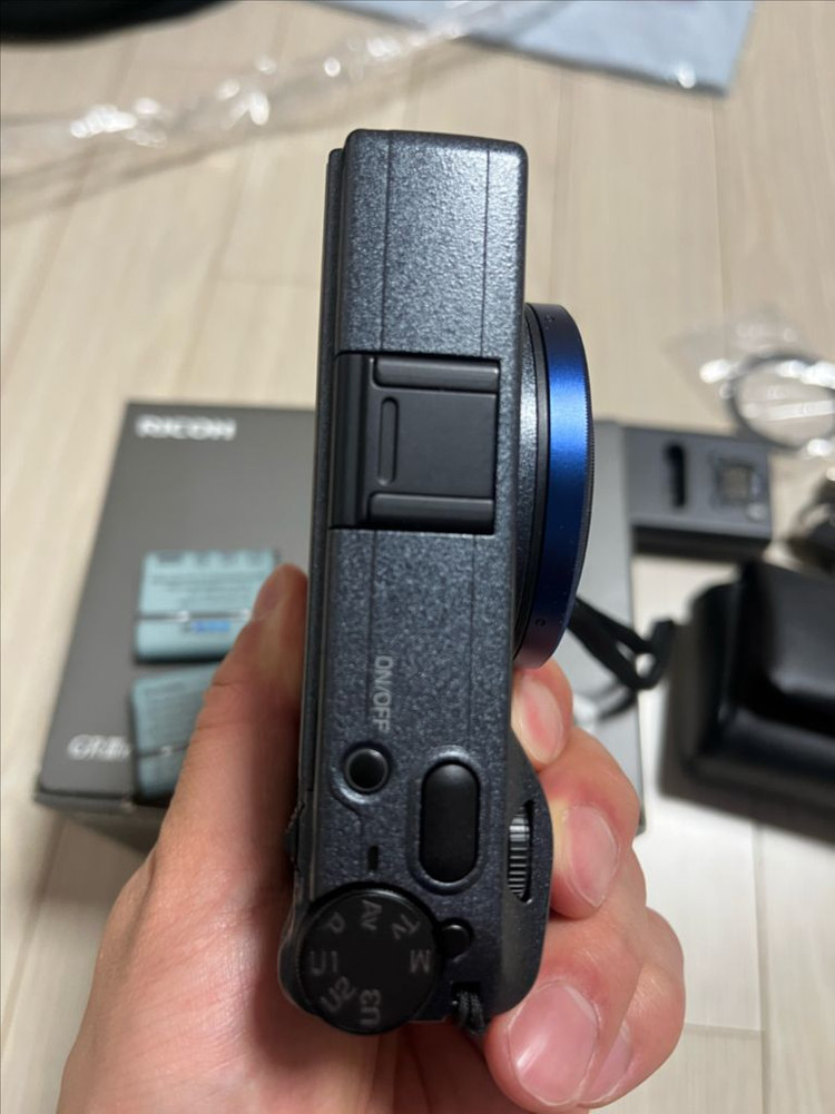 리코gr3x 어반에디션 풀박스 (2천컷대) 이미지