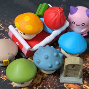 메이플 GS25 버섯 피규어 세트 + 미니 핑크빈 + 비석 피규어