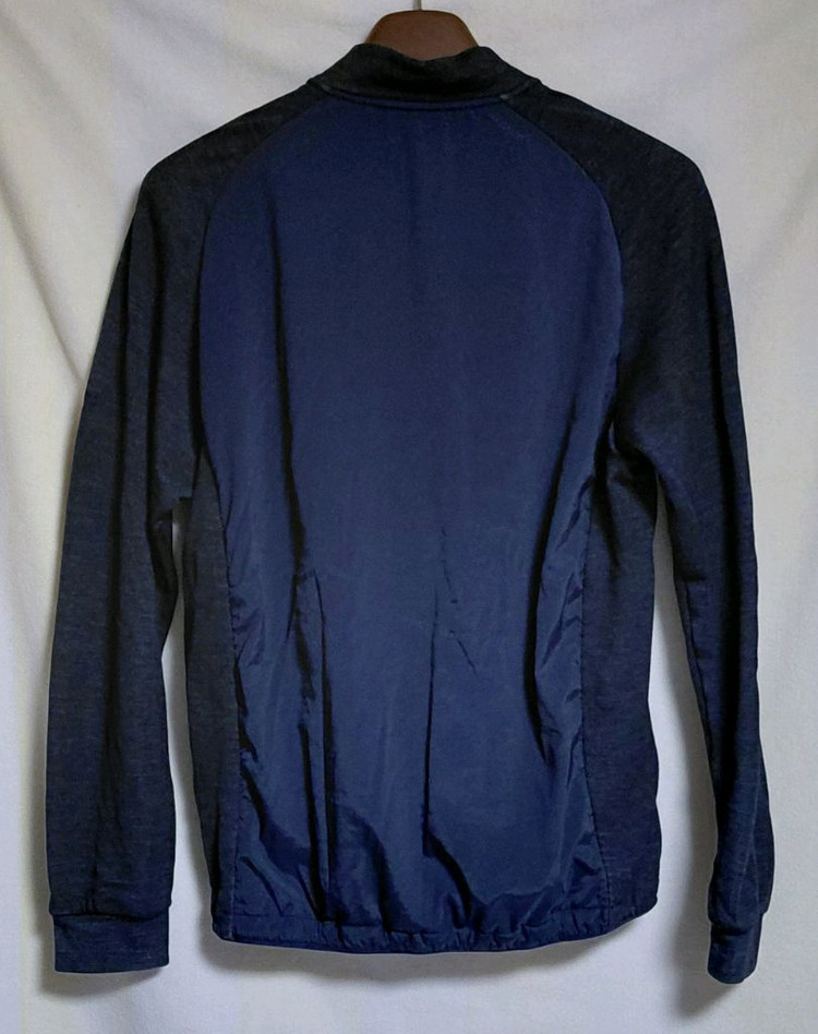 타이틀 리스트 긴팔집업 95(c)--1