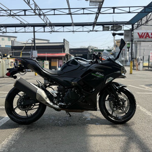 닌자500 키로수1600