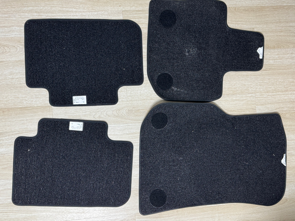 BMW X4 G02 18-24 정품 순정 매트 발매트 카매트 1,2열 새상태 팝니다.--1