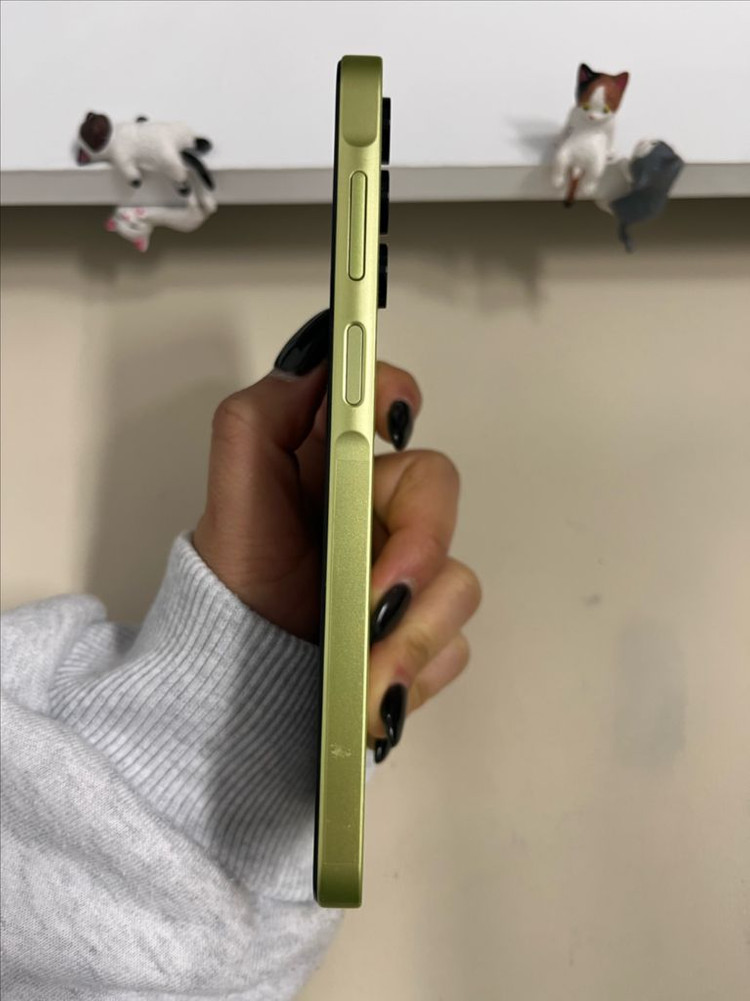 갤럭시버디3 128G 라이트그린 S급!--5