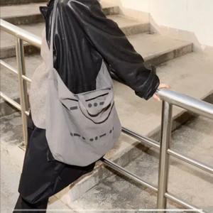 (새상품) serusReversible Bag 리버시블 백 숄더백 그레이