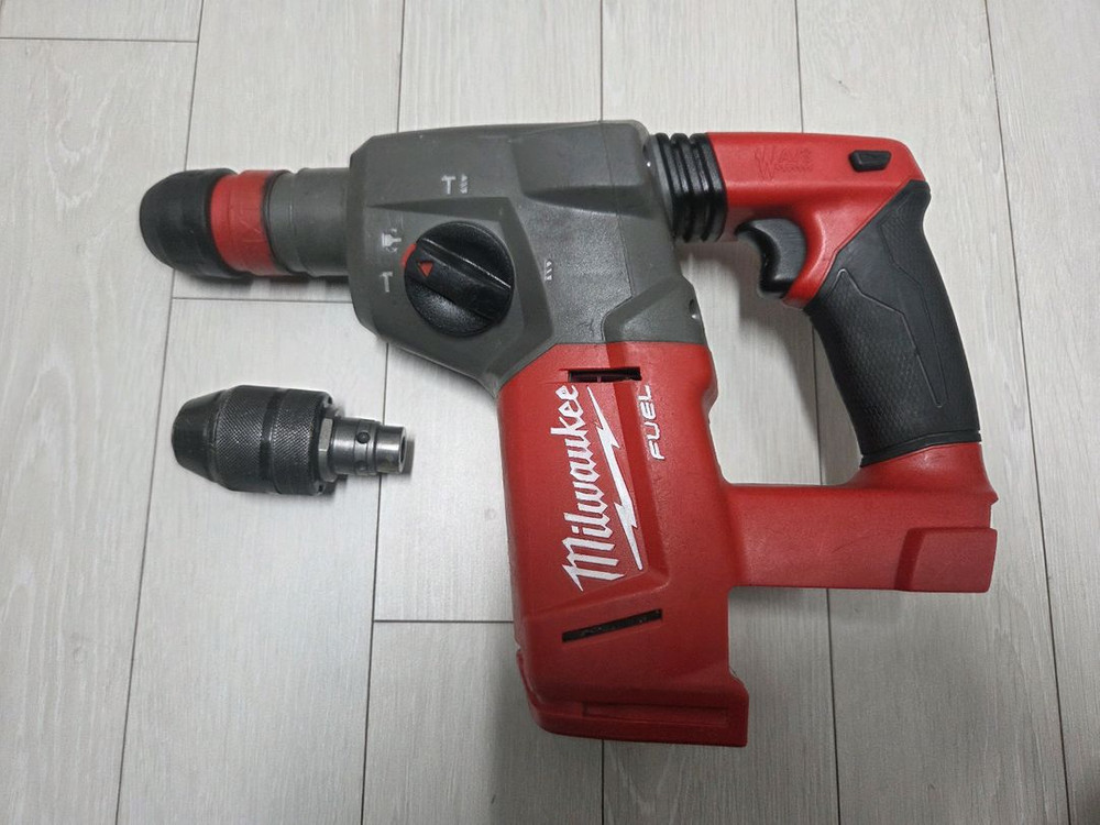 밀워키 실타카 M12 PN23GS 쁘래까 함마드릴 멀티커터 그라인더 샌딩기 cag125x m18 bmt m18chx--2