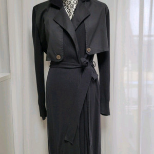 캘빈클라인 니트 트렌치코트입니다