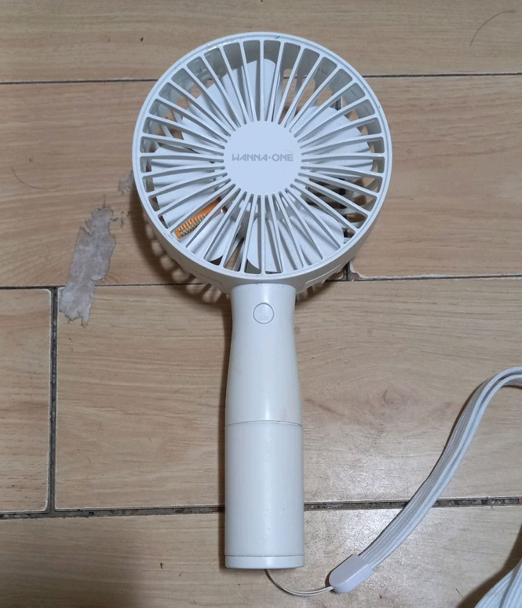 1+1) 가이타이너 탁상용 선풍기 정상작동 이미지