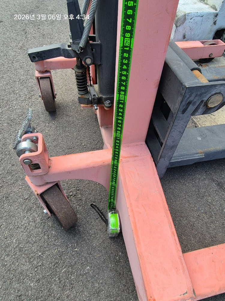 수동리프트,지게차 이미지