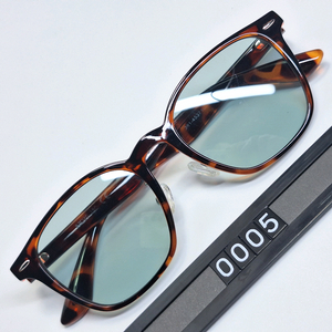 유니클로 호피 스퀘어 선글라스 겸 안경테 361-453710 일본 수입 패션 아이웨어 드라이브 운전 y2k 레트로