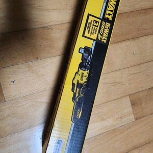 디월트 정품 1/2인치 충전임팩 + 파워스택 배터리 및 충전기