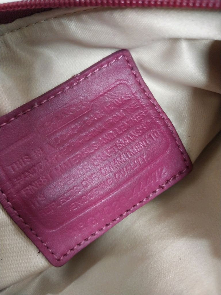 여성 코치 멀티컬러 스윙 미니 크로스백 이미지