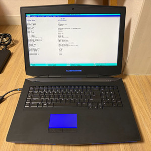 델 에일리언웨어 18 R1 M5000M 이미지