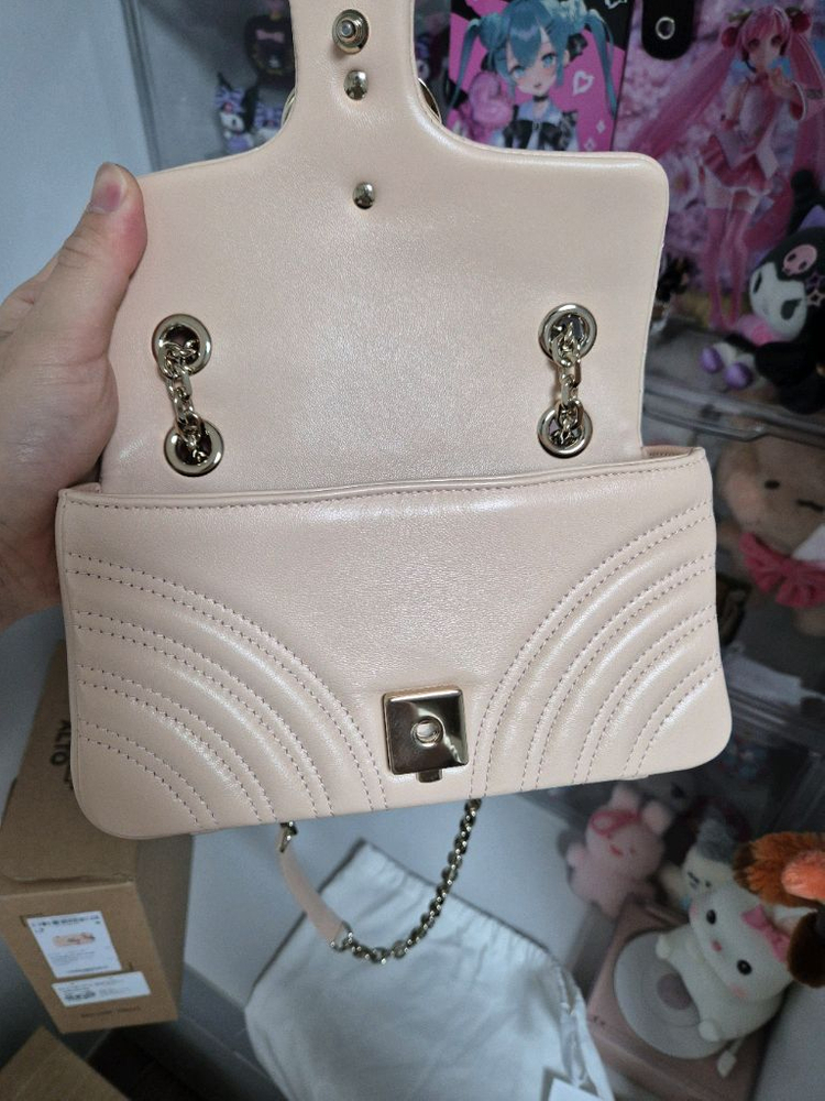 25년식 새상품 구찌GG 마몽 스몰 숄더백 소프트핑크 837280 마몬트--3