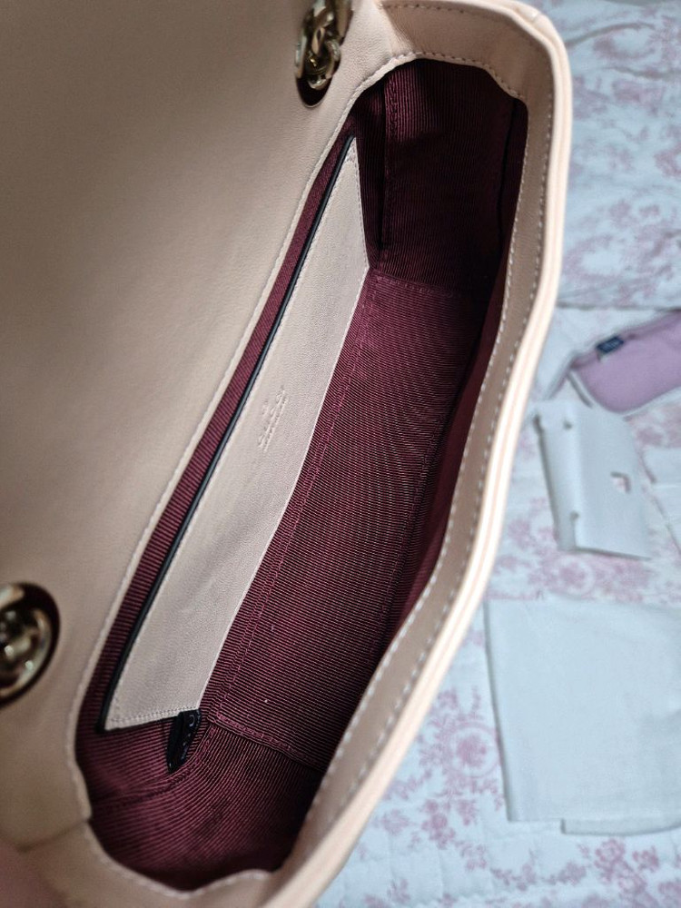 25년식 새상품 구찌GG 마몽 스몰 숄더백 소프트핑크 837280 마몬트--8