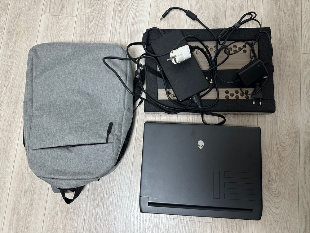 Dell Alienware m15 R5 RTX3070 게이밍 노트북--9