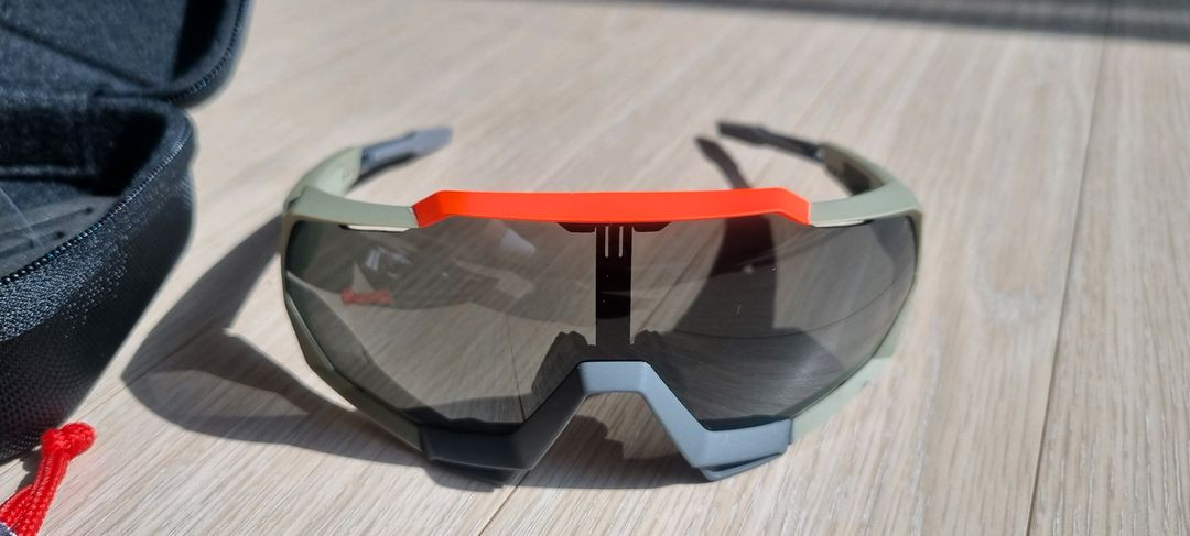 100% 자전거 고글 이미지