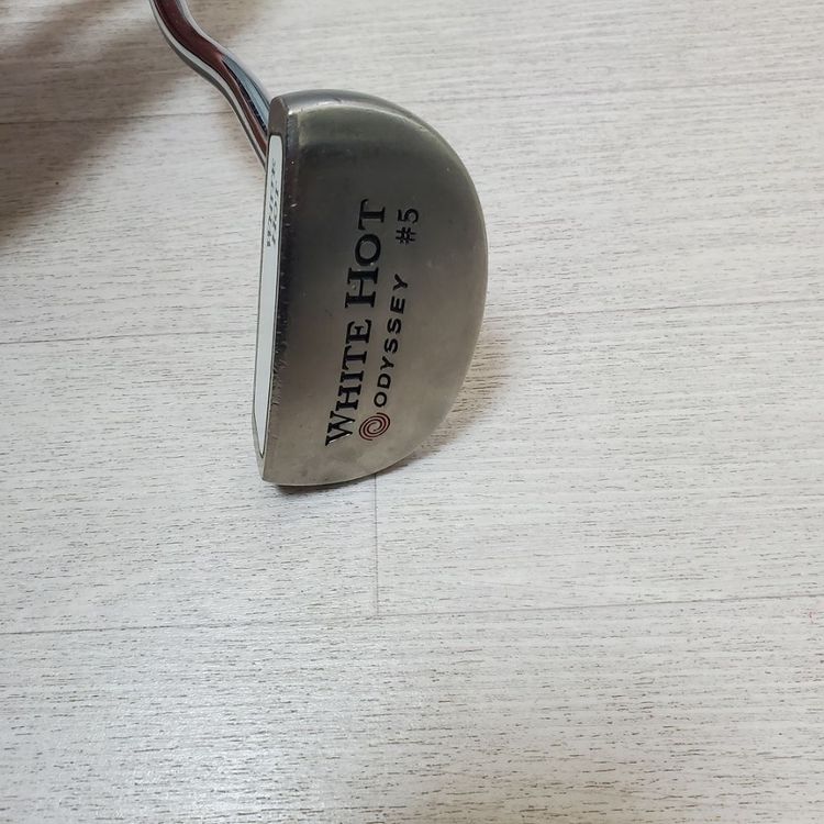 오디세이 화이트핫 5 퍼터 34인치 골프채 골프클럽 이미지