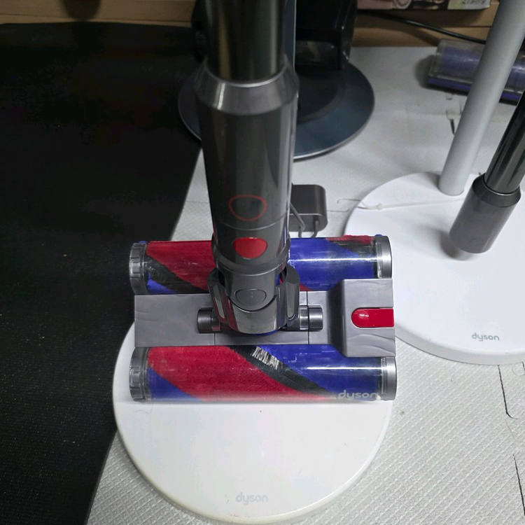 다이슨 옴니글라이드 청소기--2