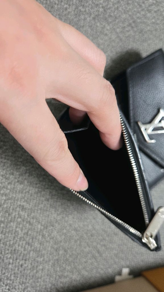 루이비통 락미3단지갑(정품)--6