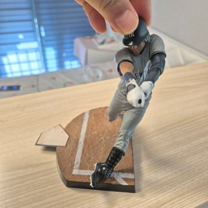 (파손/수리용) 맥팔레인 MLB 데릭 지터 피규어 - 뉴욕 양키스