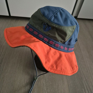 블랙야크 아동용 버킷햇 이미지