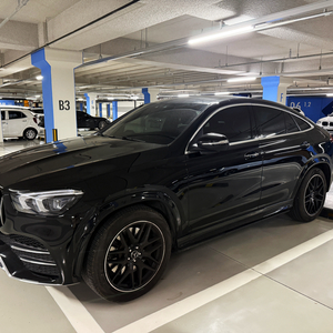GLE400d 쿠페 블랙 / AMG21휠·부메스터·고스트도어 / 관리 상태 좋은 차량