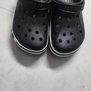 크록스 m6w8 250사이즈