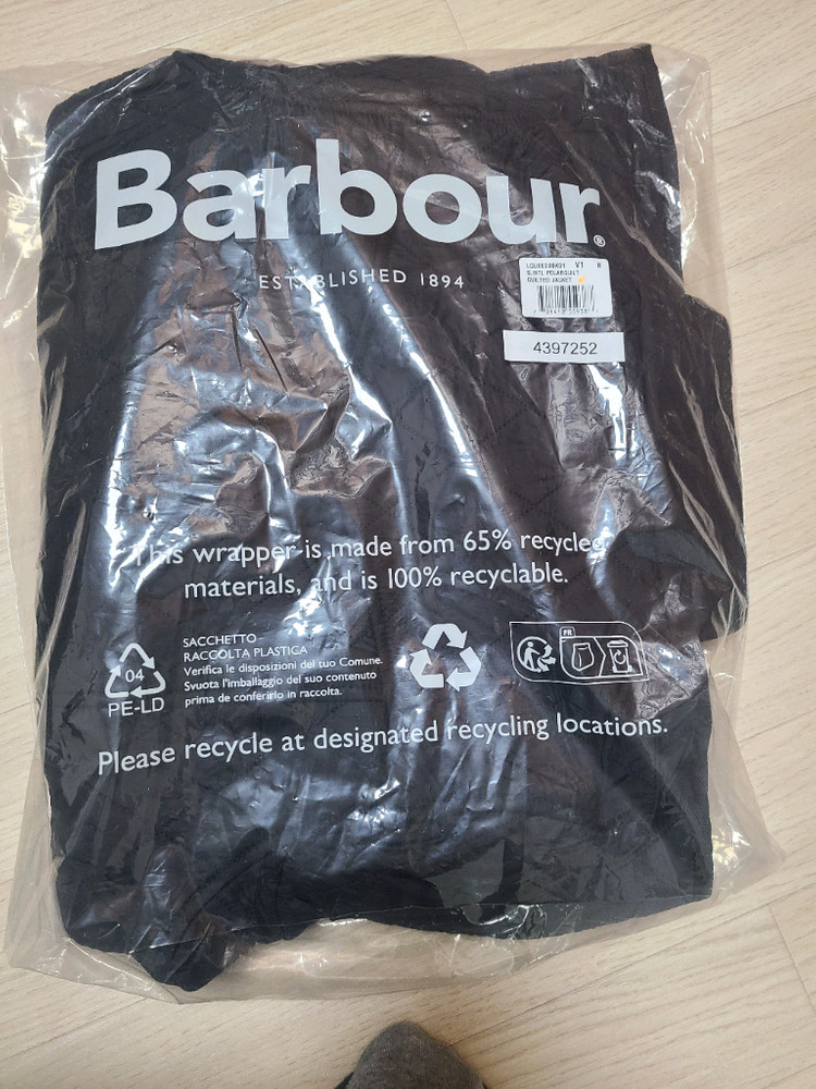 바버 인터네셔널 퀄팅 자켓(새상품/미착용/택 그대로/uk8)--5