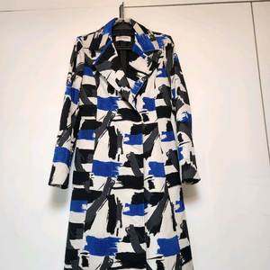 모조에스핀 트렌치55