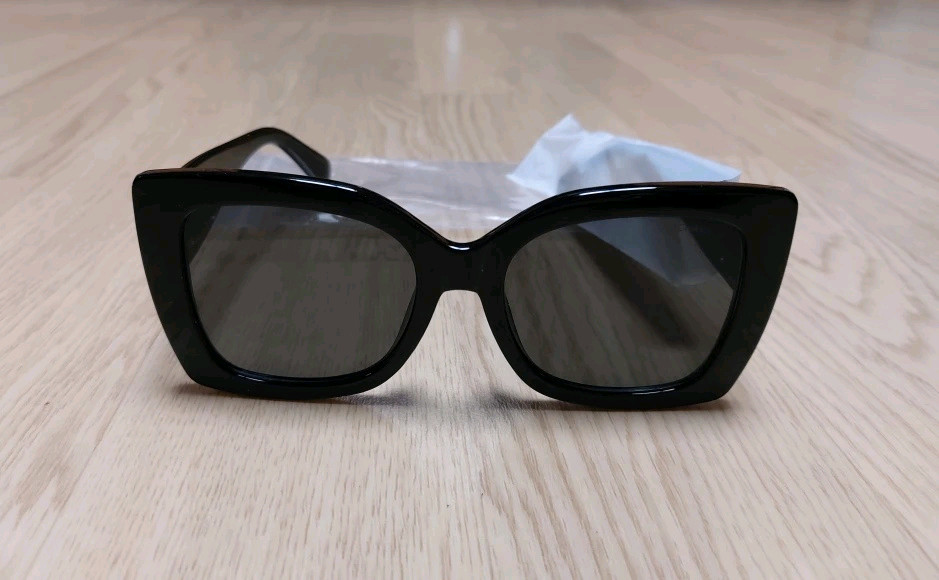 ** CC 로고 블랙 스타일 선글라스(새상품)--1