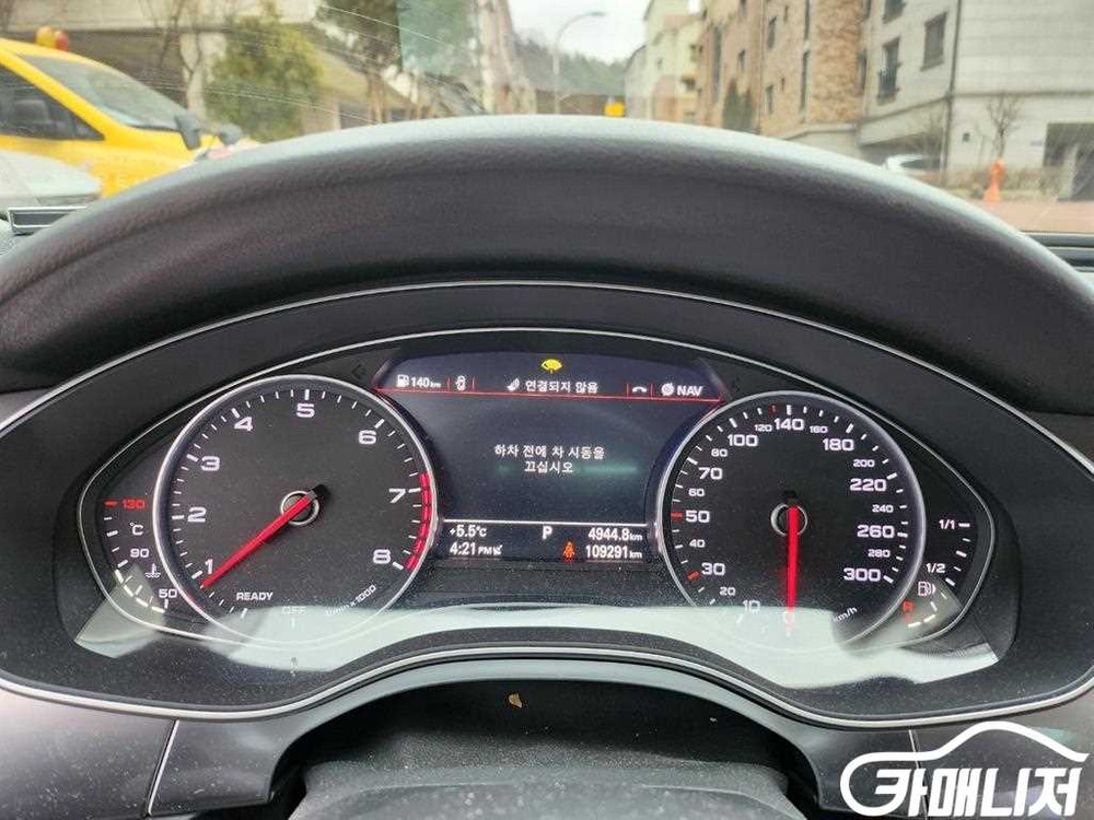 [아우디]뉴A6 40 TFSI 프리미엄 #3월급매--3