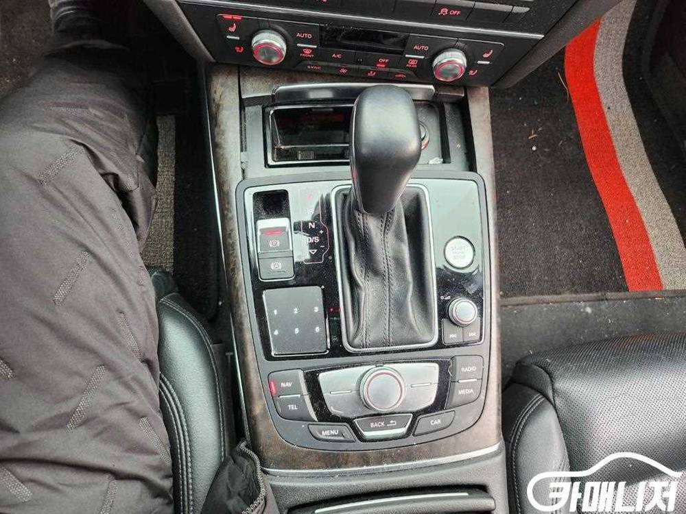 [아우디]뉴A6 40 TFSI 프리미엄 #3월급매--5