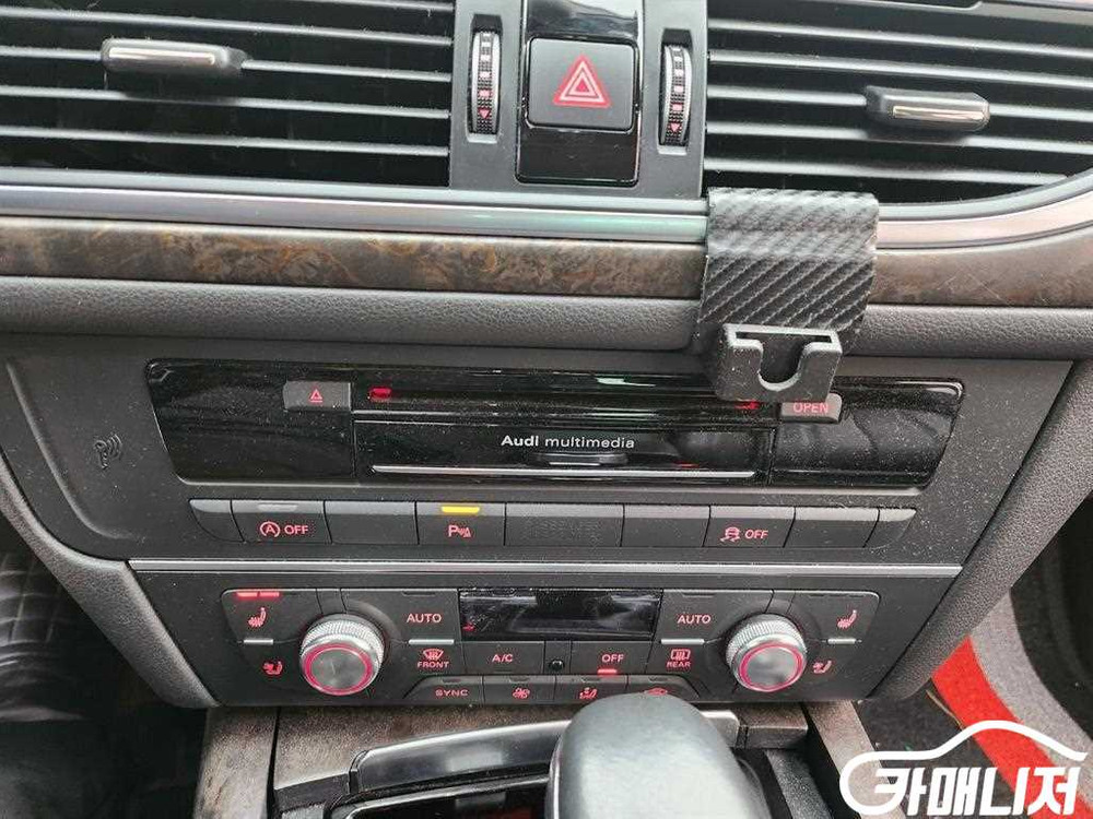 [아우디]뉴A6 40 TFSI 프리미엄 #3월급매--8