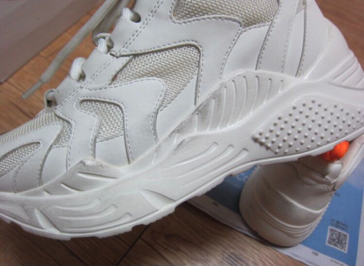 질바이 질스튜어트 어글리 키높이 운동화 이미지