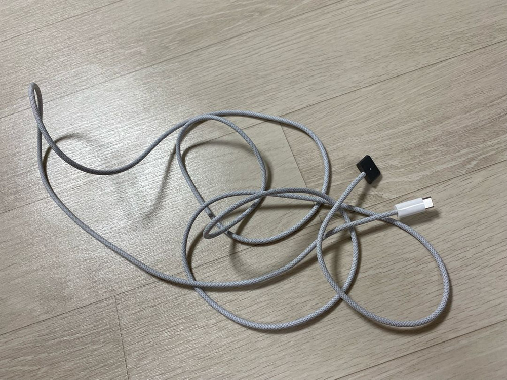 USB-C MagSafe 3 케이블--3