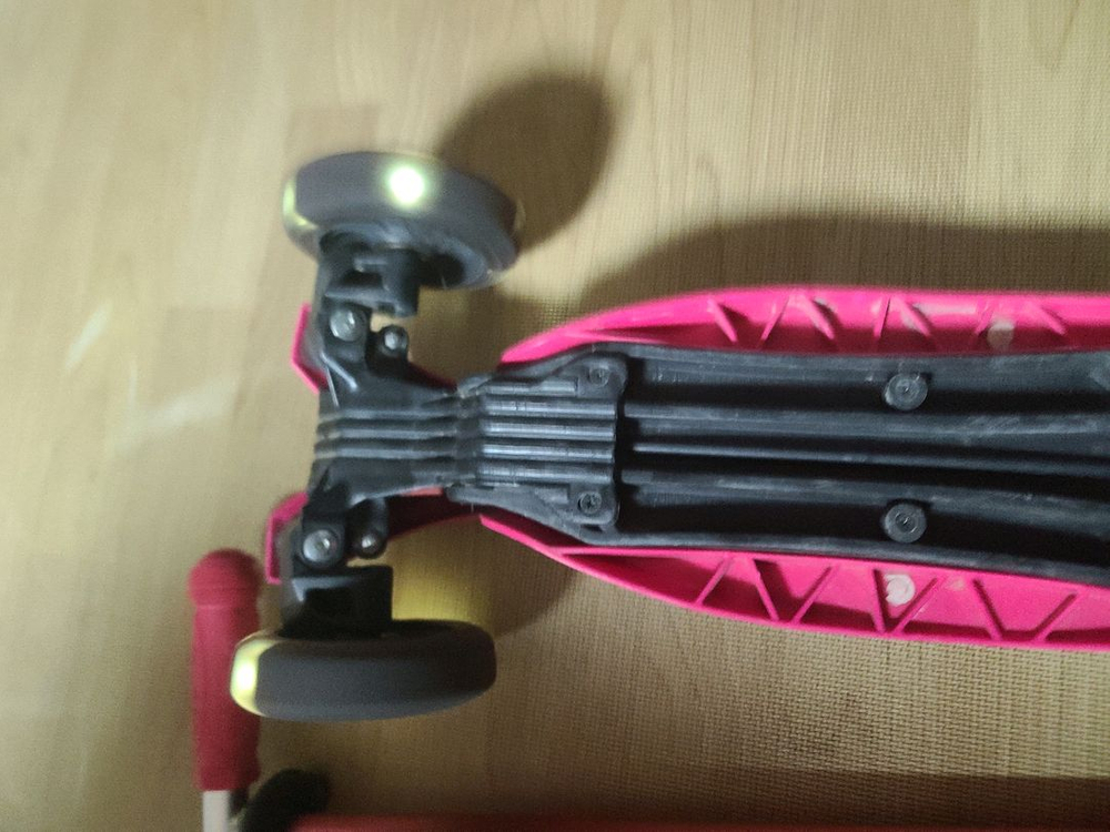 마이크로 맥시 디럭스 led 킥보드 핑크--4