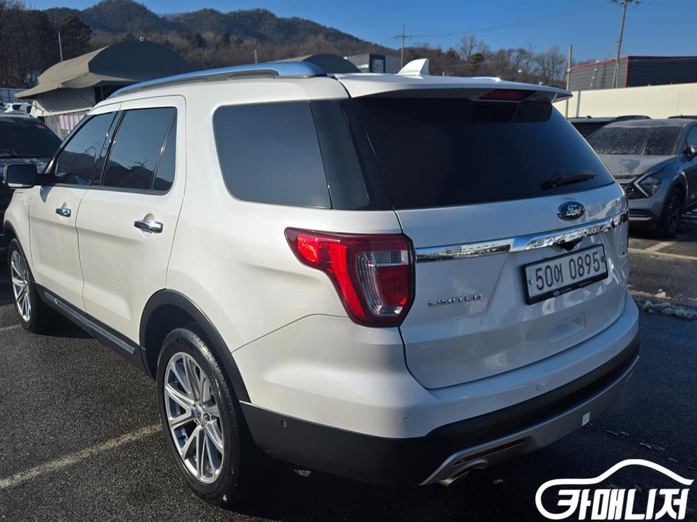 [포드]익스플로러 2.3 에코부스트 리미티드 4WD #3월급매--3